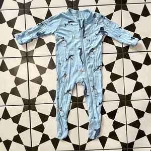 Kyte Baby Footie in Stream Shark 0-3mo